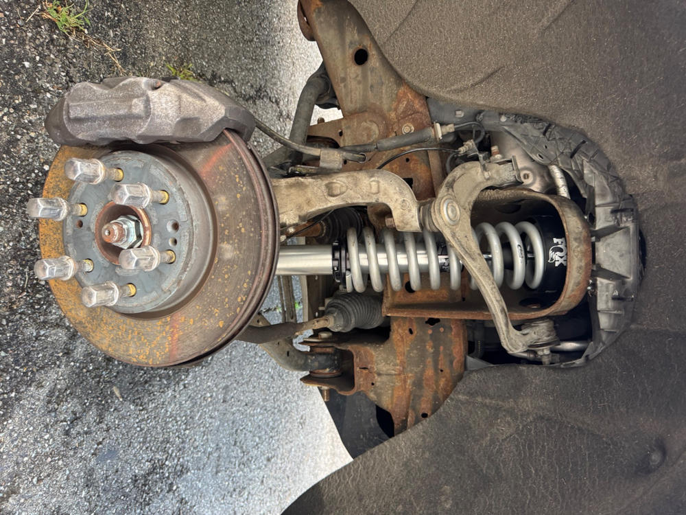 2.0 Performance Series Shocks w/ Reservoir Set